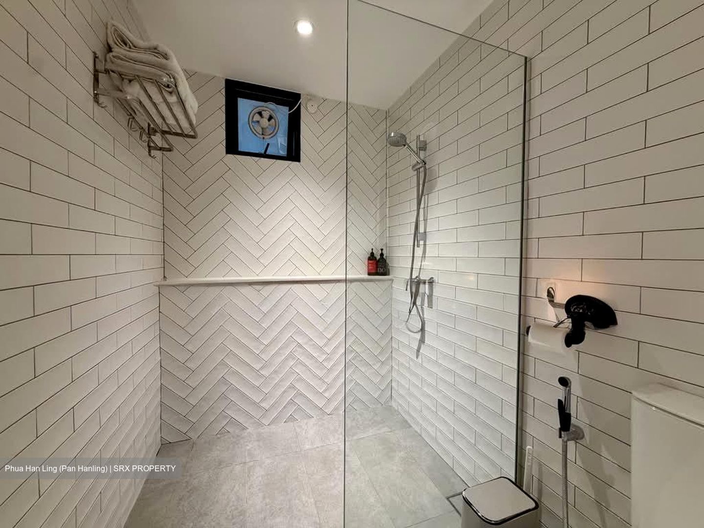 Bedok Court (D16), Condominium #549172041
